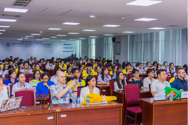Điểm nhấn Liên hoan Tuổi trẻ Sáng tạo TP.HCM 2024: Đưa Blockchain đến với đại chúng- Ảnh 1.