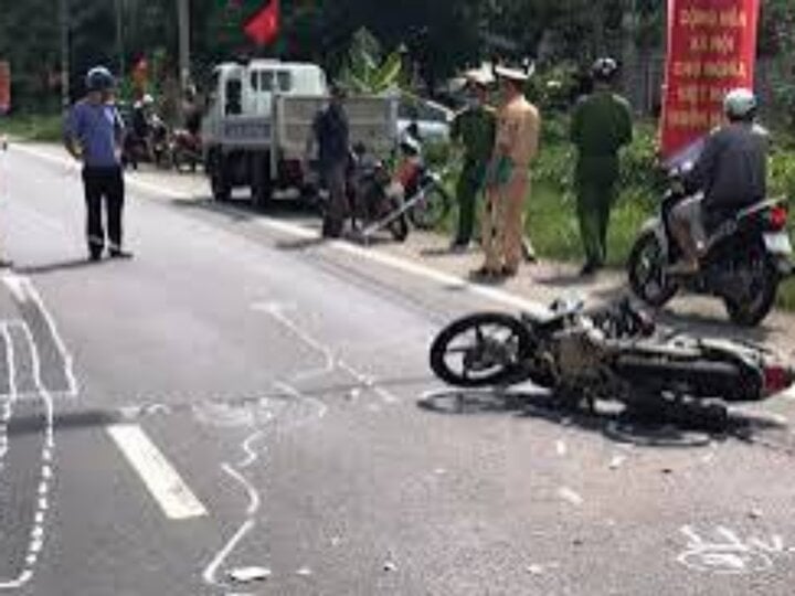Một CSGT ở Khánh Hòa bị xe máy tông tử vong khi làm nhiệm vụ- Ảnh 1.