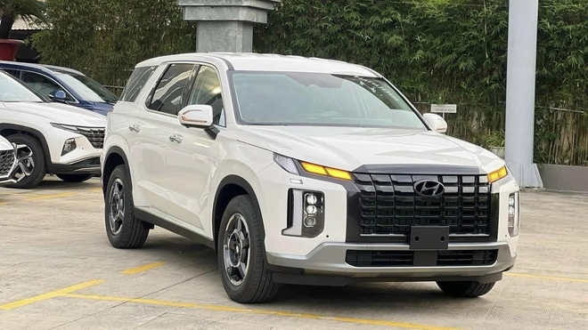 Giảm 120 triệu tại đại lý, giá bán của Hyundai Palisade còn thấp hơn cả 'đàn em' Santa Fe hybrid- Ảnh 5.