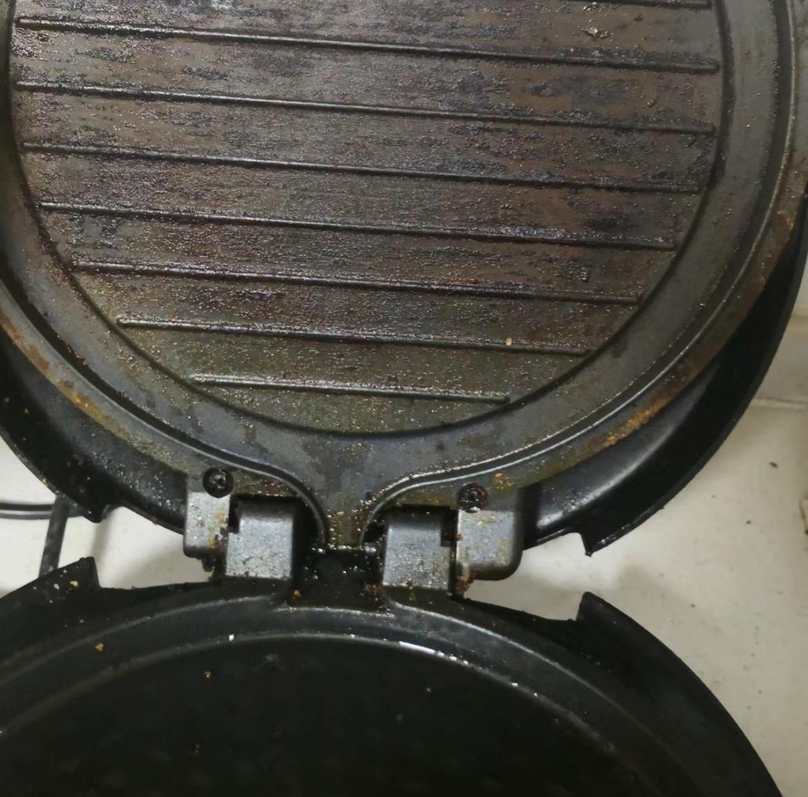 4 thiết bị nhà bếp quen thuộc này thực sự rất bẩn nhưng không được rửa thường xuyên- Ảnh 2. 4 thiết bị nhà bếp quen thuộc này thực sự rất bẩn nhưng không được rửa thường xuyên- Ảnh 2.
