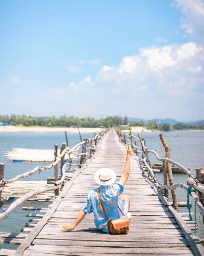 Cây cầu gỗ vượt sông dài nhất Việt Nam: Trải nghiệm thót tim đi mãi chẳng thấy bờ, nhưng đẹp và ngoạn mục hết sức!- Ảnh 16.