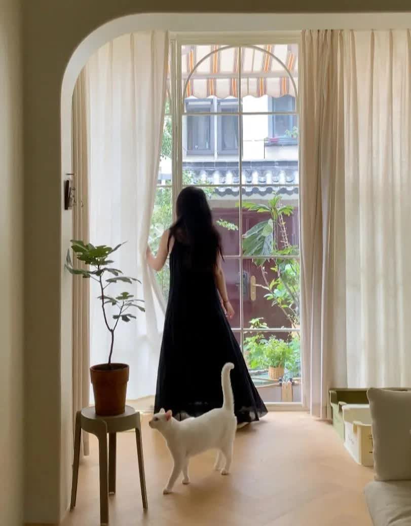 Người phụ nữ mua một căn nhà cũ rộng 60m2 và biến khoảng sân rộng 40m2 thành khu vườn mơ ước, cách trang trí ai nhìn cũng thích mê- Ảnh 3.