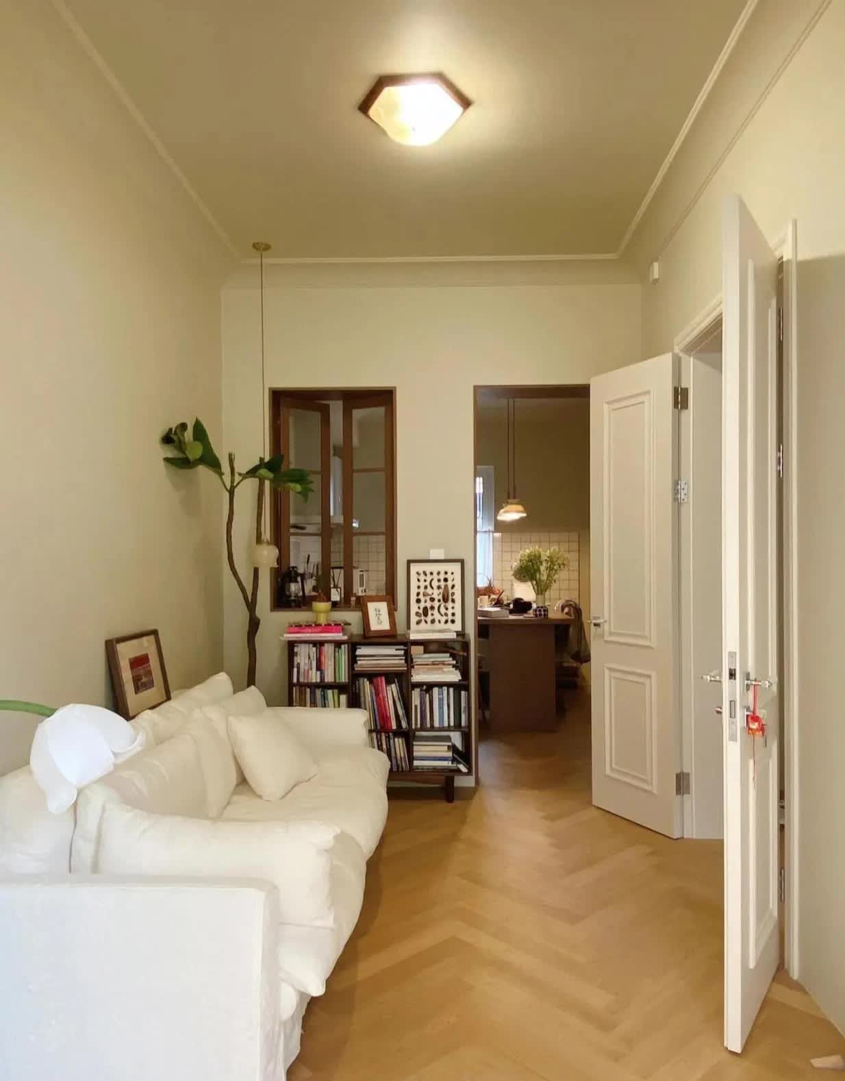Người phụ nữ mua một căn nhà cũ rộng 60m2 và biến khoảng sân rộng 40m2 thành khu vườn mơ ước, cách trang trí ai nhìn cũng thích mê- Ảnh 9.