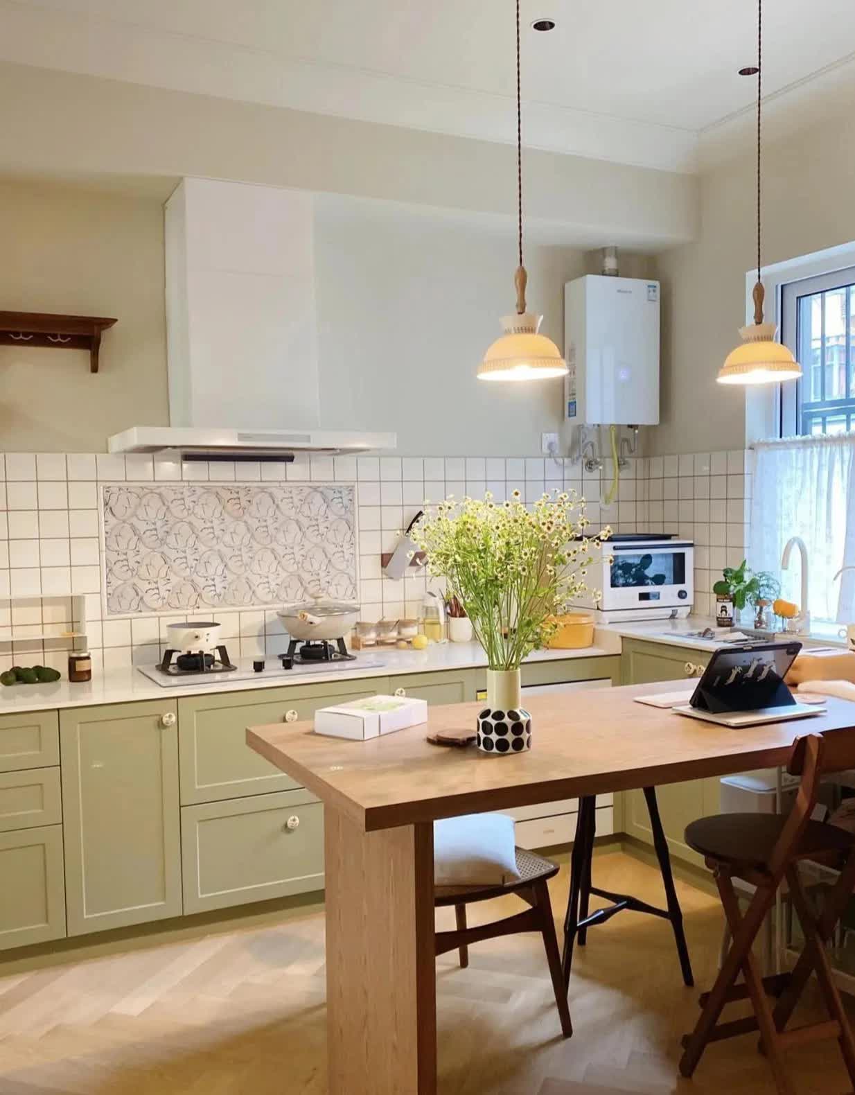 Người phụ nữ mua một căn nhà cũ rộng 60m2 và biến khoảng sân rộng 40m2 thành khu vườn mơ ước, cách trang trí ai nhìn cũng thích mê- Ảnh 12.