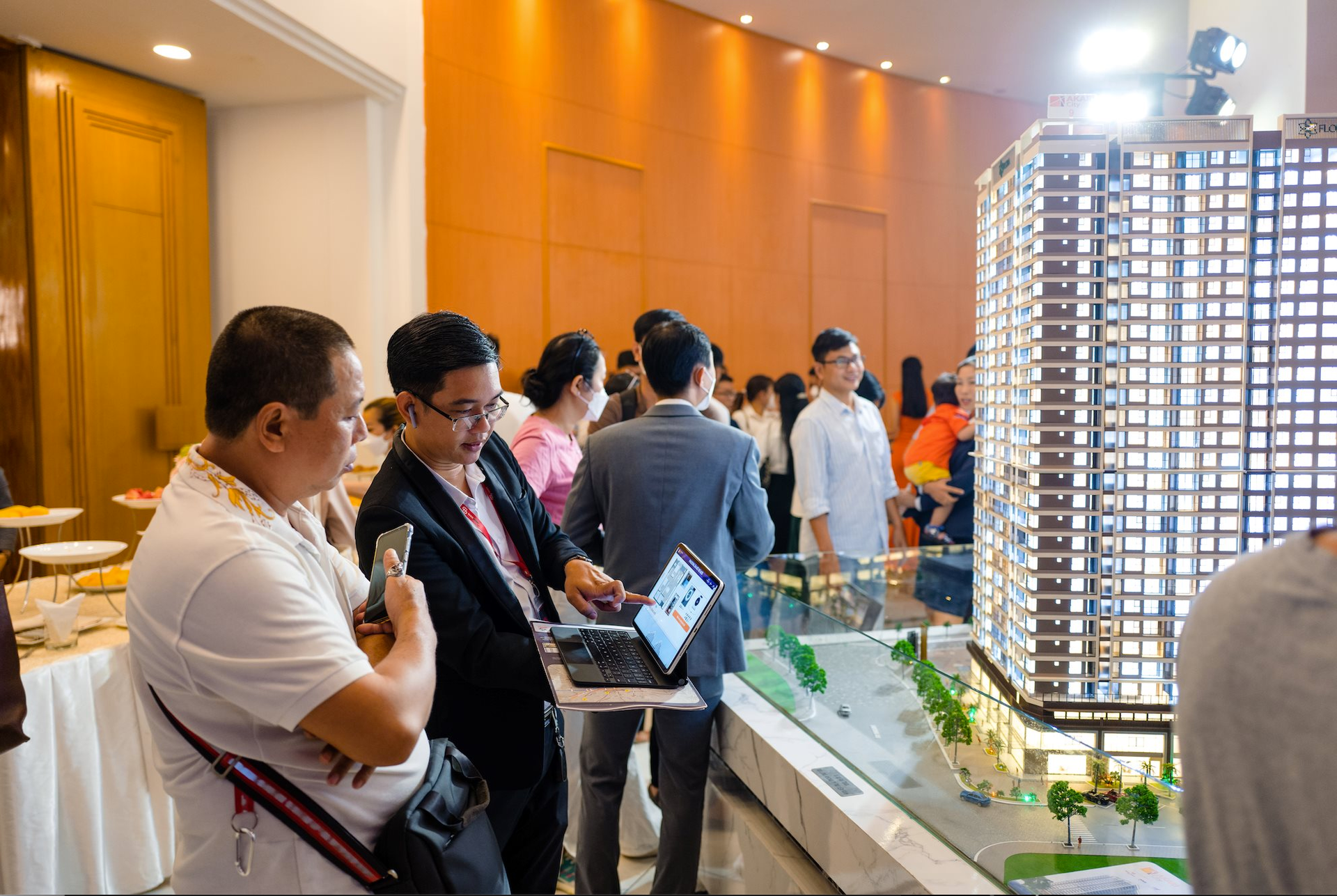 Thị trường bất động sản phía Nam đang bước vào chu kì phục hồi, lộ diện “ngôi sao sáng” nhất - Ảnh 3. Thị trường bất động sản phía Nam đang bước vào chu kì phục hồi, lộ diện “ngôi sao sáng” nhất - Ảnh 3.