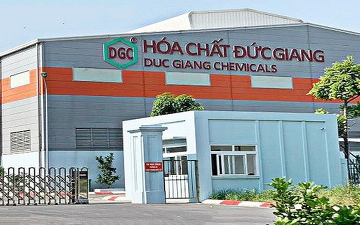 Hóa chất Đức Giang lên kế hoạch lợi nhuận ‘đi lùi’ trong quý II/2024 - Ảnh 1.