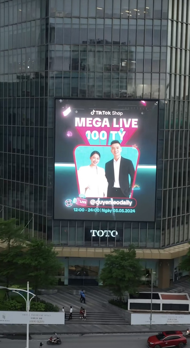 Đạt 100 tỷ vào lúc 3 giờ sáng, livestream của Quyền Leo Daily gây tranh cãi: Người vào &quot;xin vía&quot;, người chê &quot;ảo, lùa gà&quot; - Ảnh 4.