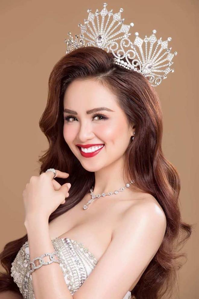 Hoa hậu Việt từng bị đại gia