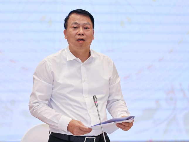 Livestream bán hàng tiền tỷ bị thu thuế như thế nào?- Ảnh 1. Livestream bán hàng tiền tỷ bị thu thuế như thế nào?- Ảnh 1.