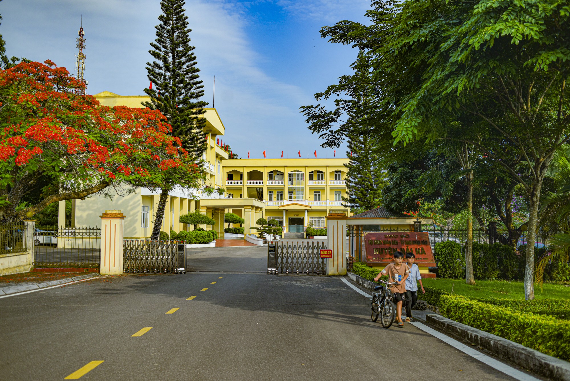 Diện mạo 2 địa phương biên giới sắp sáp nhập để trở thành “siêu thành phố” rộng gần bằng Đà Nẵng: Có cửa khẩu, đường cao tốc, dự án tỷ USD- Ảnh 14.