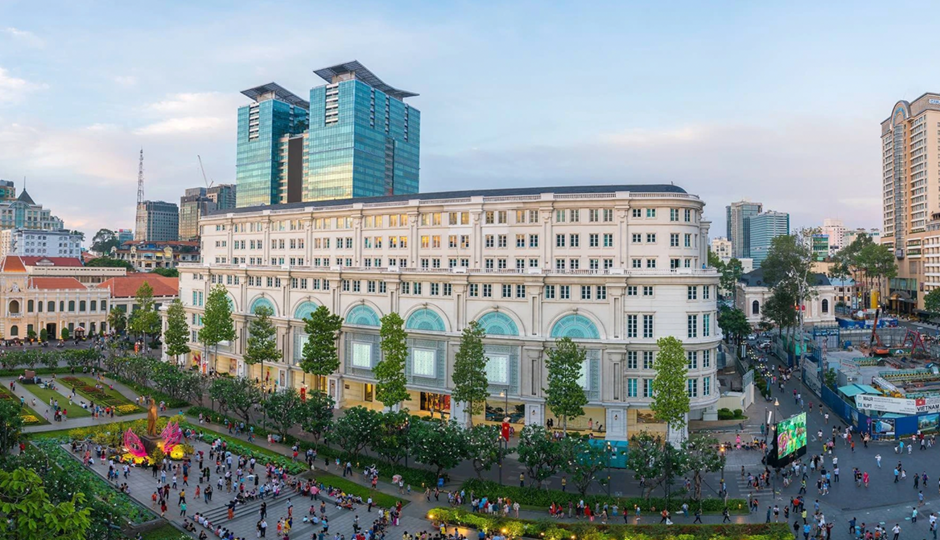 Bộ sưu tập khách sạn, cao ốc, trung tâm thương mại đắc địa nhất Việt Nam của bà Trương Mỹ Lan đến cả những tập đoàn BĐS nước ngoài cũng phải “ao ước”- Ảnh 2.
