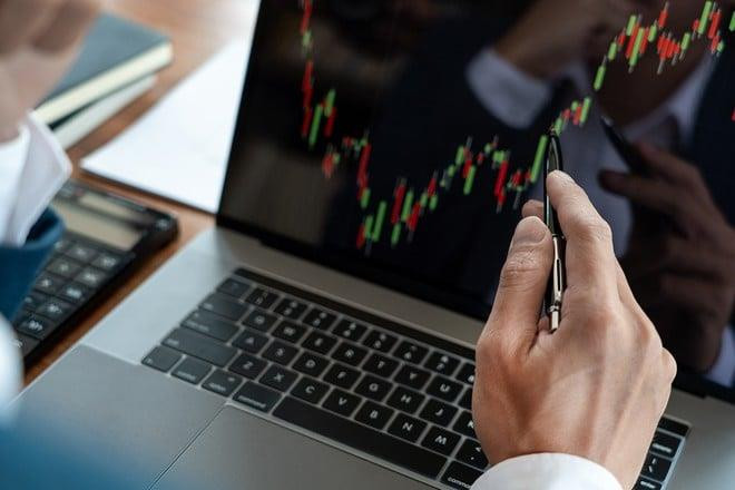 GenZ đầu tư chứng khoán: Hướng tới tự do tài chính, quan trọng là tham gia thị trường càng sớm càng tốt- Ảnh 4. GenZ đầu tư chứng khoán: Hướng tới tự do tài chính, quan trọng là tham gia thị trường càng sớm càng tốt- Ảnh 4.