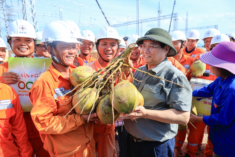 Kỳ tích trong lịch sử ngành điện ở dự án 22.356 tỷ đồng: Công trình dài 519 km hoàn thành trong 6 tháng- Ảnh 5.