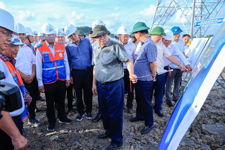 Kỳ tích trong lịch sử ngành điện ở dự án 22.356 tỷ đồng: Công trình dài 519 km hoàn thành trong 6 tháng- Ảnh 10.