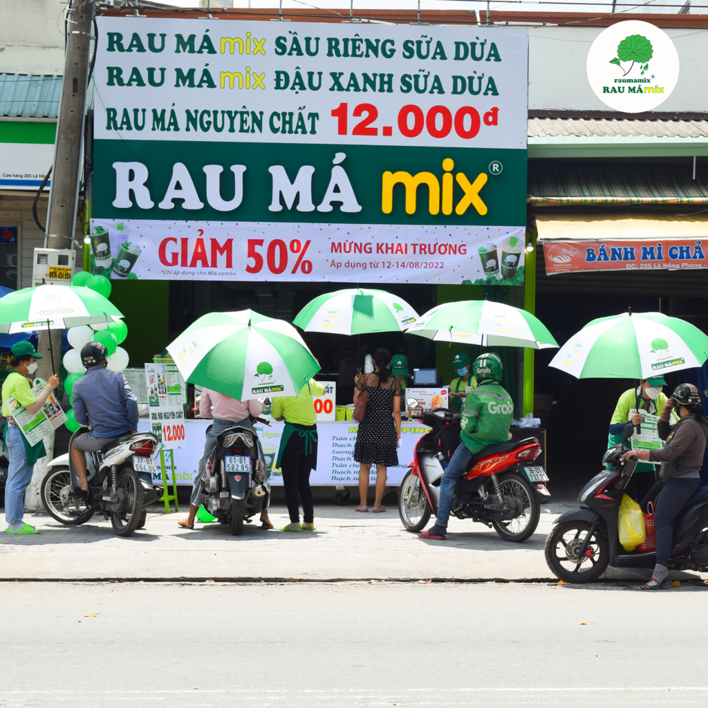 Công thức “hốt bạc” của chuỗi Rau Má lớn nhất TP. Hồ Chí Minh: Nguyên liệu tưởng tầm thường nhưng phải chọn loại không nơi nào có- Ảnh 1.