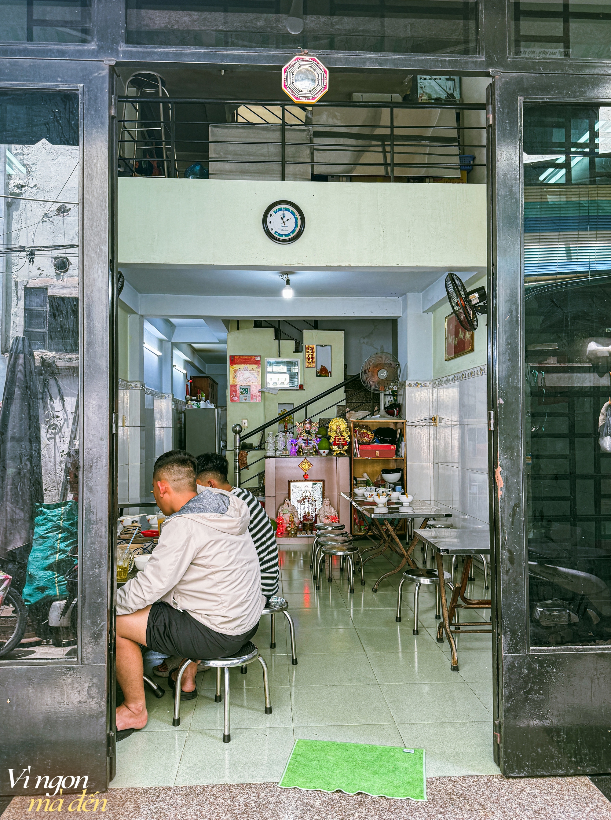 Chuyện về những quán ngon ở Sài Gòn khiến thực khách "đau đầu" vì... không phải cứ đến là ăn được- Ảnh 13.