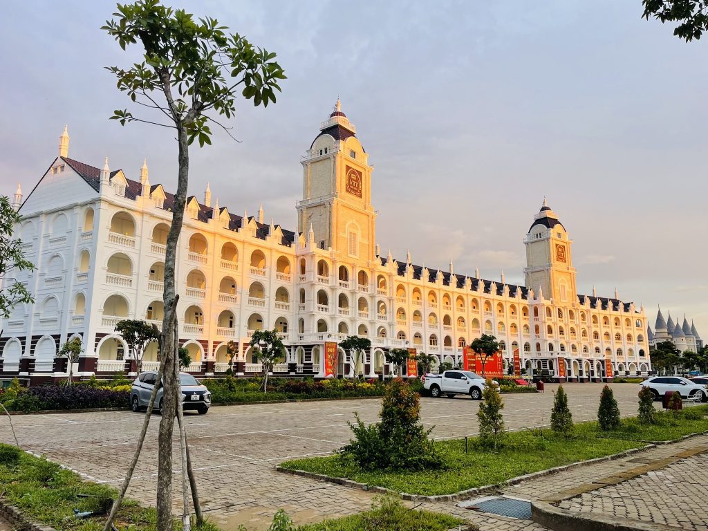 1 trường ĐH cam kết có 1 trường ĐH cam kết có