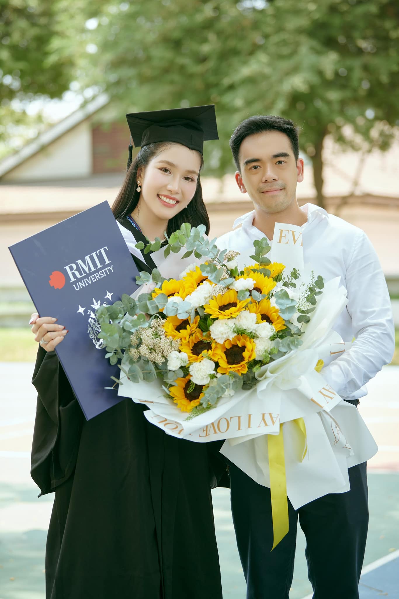 Một nàng Hậu vừa trở thành giảng viên Đại học RMIT: Tốt nghiệp thạc sĩ loại giỏi, thông thạo tiếng Anh và Pháp- Ảnh 4.