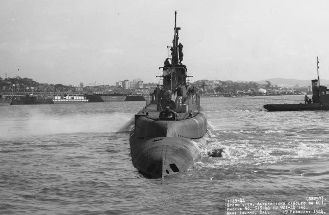 Phát hiện xác tàu ngầm từ Thế chiến thứ 2 bị chìm cùng 79 thủy thủ đoàn- Ảnh 2.
