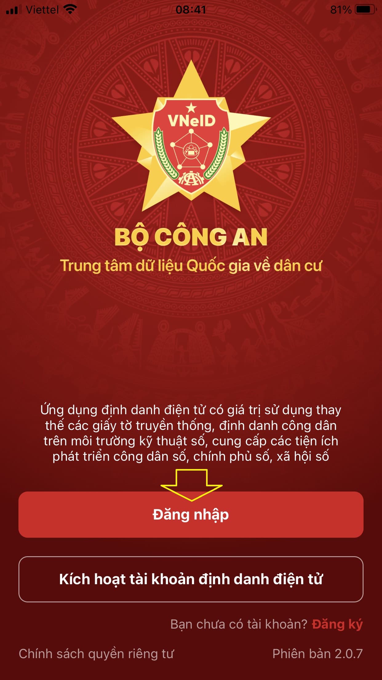 Từ tháng 6, tài xế được phép xuất trình giấy phép lái xe trên ứng dụng VNeID, làm thế nào để cài đặt thông tin trên ứng dụng?- Ảnh 1.