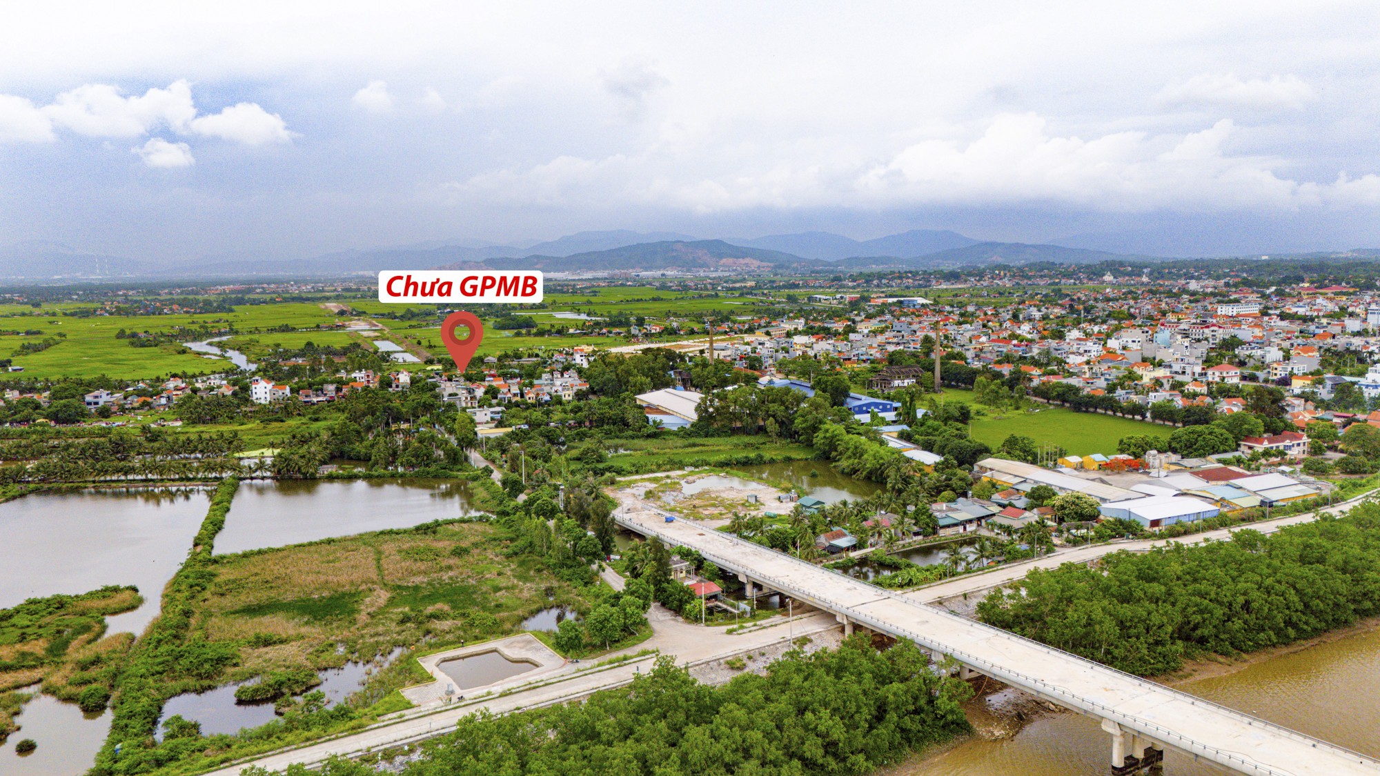 Toàn cảnh tuyến đường 2.100 tỷ nối cao tốc đắt nhất Việt Nam với khu công nghiệp tỷ USD ở tỉnh biên giới giáp Trung Quốc- Ảnh 8. Toàn cảnh tuyến đường 2.100 tỷ nối cao tốc đắt nhất Việt Nam với khu công nghiệp tỷ USD ở tỉnh biên giới giáp Trung Quốc- Ảnh 8.