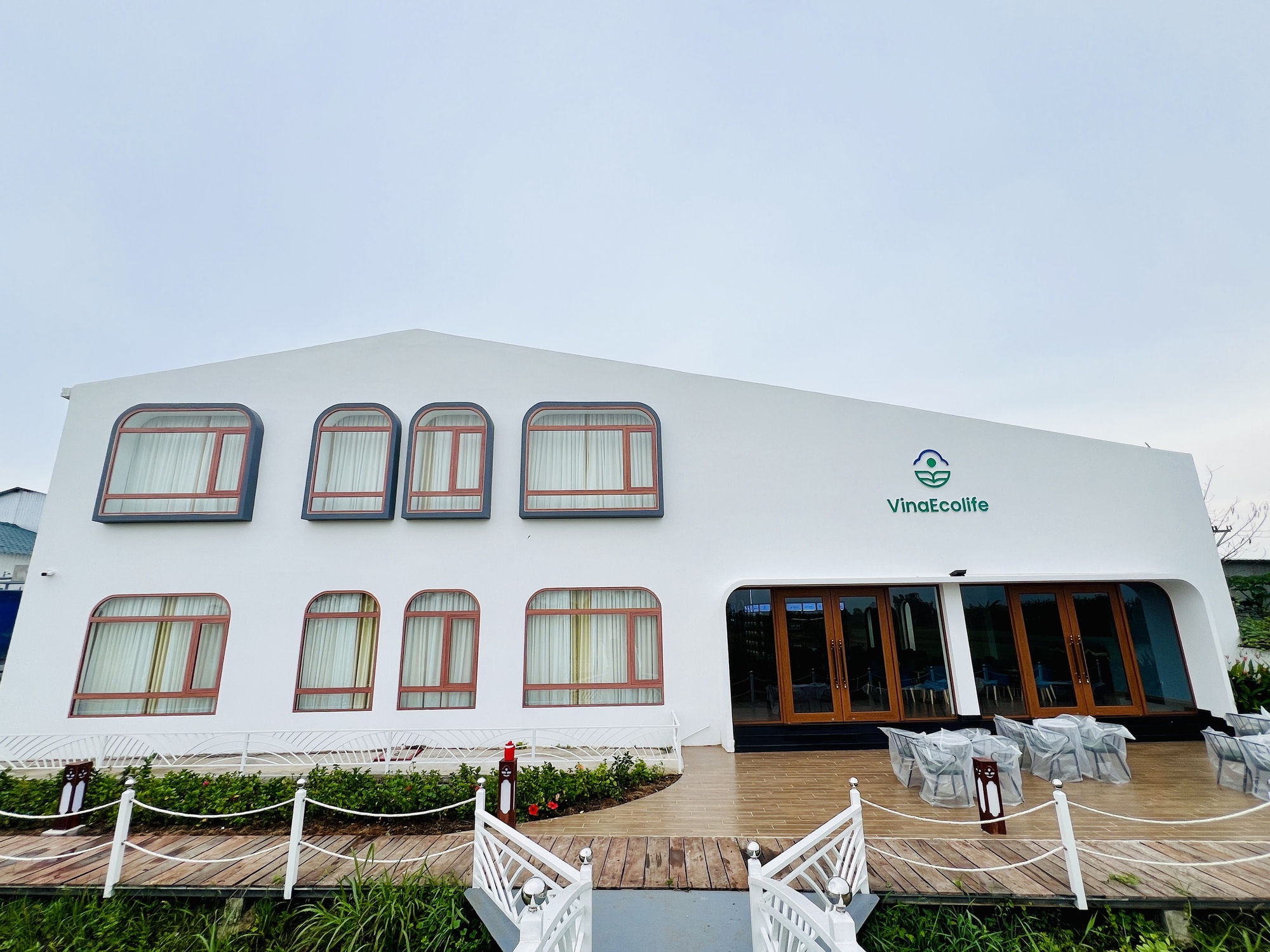 Khởi nghiệp tuổi 50 trên cù lao Bảo, bà chủ VinaEcolife cho công nhân đọc sách hàng ngày, học tâm lý, nói lời hay ý đẹp- Ảnh 3. Khởi nghiệp tuổi 50 trên cù lao Bảo, bà chủ VinaEcolife cho công nhân đọc sách hàng ngày, học tâm lý, nói lời hay ý đẹp- Ảnh 3.