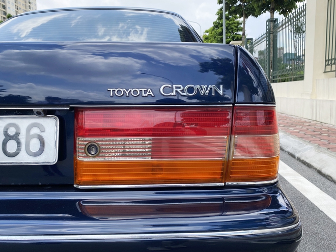 Rao Toyota Crown 27 năm tuổi biển 'phát lộc' giá 1,3 tỷ, chủ xe chia sẻ: 'Chạy 400.000km vẫn bền, chỉ bán cho người thực sự đam mê'- Ảnh 7.