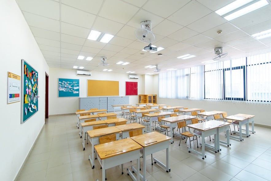 So kè hệ thống giáo dục từ tiểu học đến đại học do 2 “đại gia” Việt bao trọn: Danh sách trải dài từ Bắc đến Nam, “nhập khẩu” chương trình học Mỹ, Anh, học phí bậc ĐH chênh nhau ngỡ ngàng- Ảnh 4. So kè hệ thống giáo dục từ tiểu học đến đại học do 2 “đại gia” Việt bao trọn: Danh sách trải dài từ Bắc đến Nam, “nhập khẩu” chương trình học Mỹ, Anh, học phí bậc ĐH chênh nhau ngỡ ngàng- Ảnh 4.