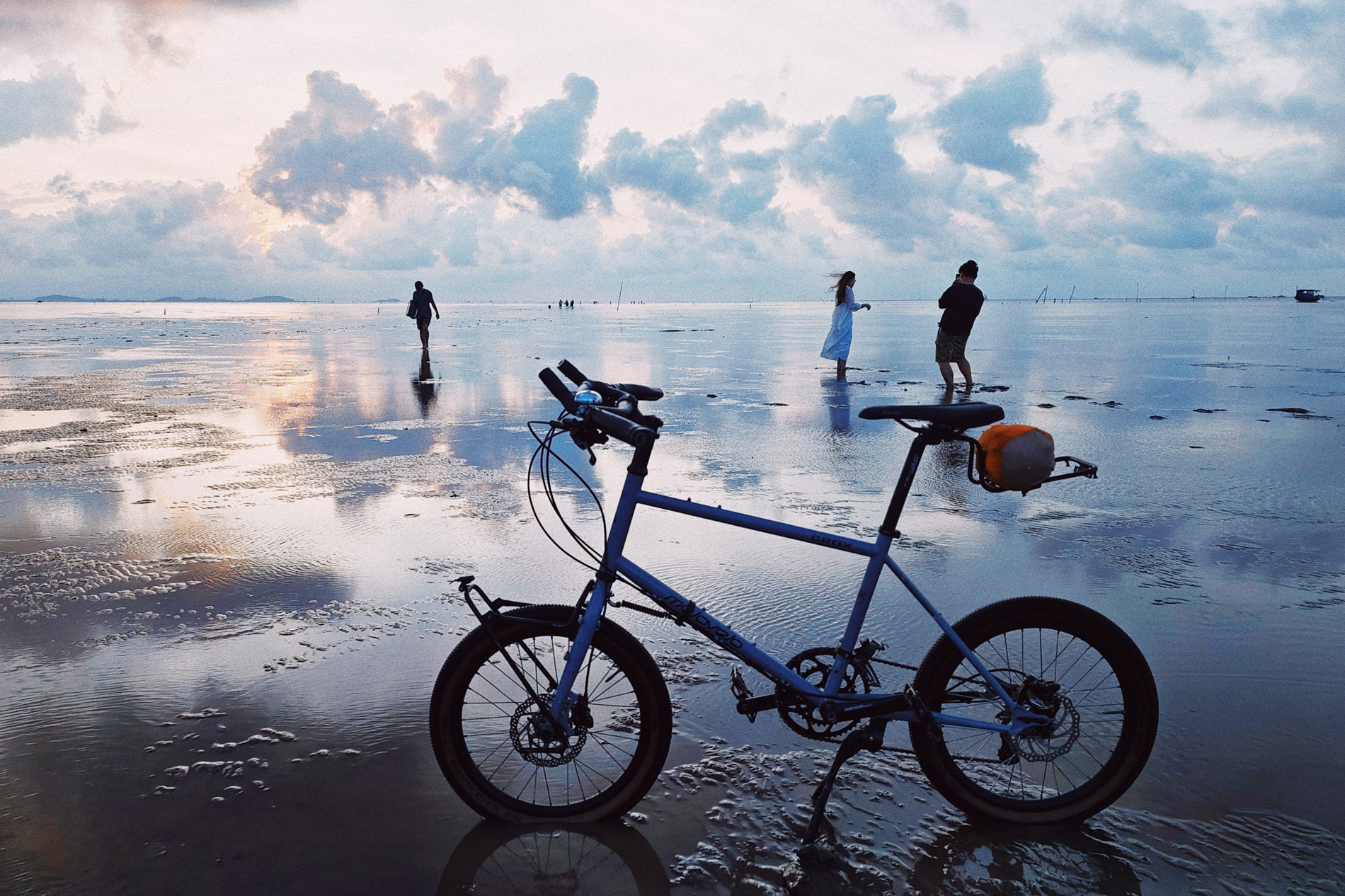 Phát hiện bãi biển vô cực cách Hà Nội hơn 100km: Du khách đến không tắm biển có hoạt động hoàn toàn khác- Ảnh 9.