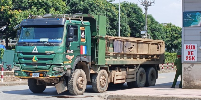 Vụ tài xế xe 'hổ vồ' gây tai nạn 4 mẹ con tử vong: Khởi tố một giám đốc công ty- Ảnh 4.