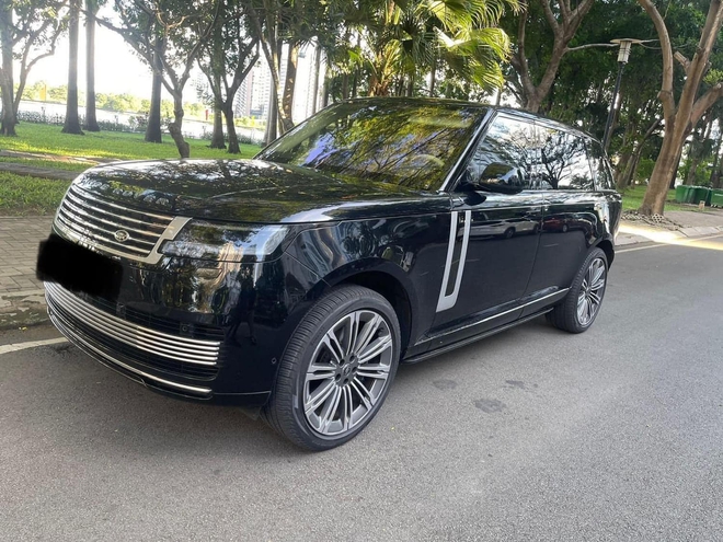 Chia tay Range Rover SV dù mới chạy 3.000km, người bán chia sẻ: 'Xe ra biển hết gần 30 tỷ, nay chịu lỗ gần 10 tỷ đồng'- Ảnh 1.