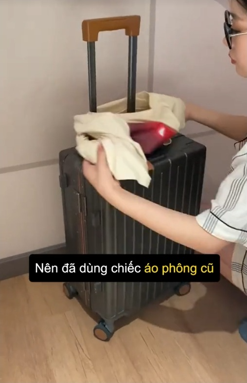 5 tuyệt chiêu "nhỏ mà có võ" khi đi du lịch không phải ai cũng biết, chiếc vali hóa ra lại vi diệu thế này- Ảnh 3.