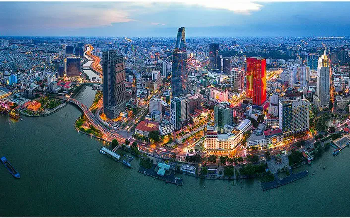 Savills: TP Hồ Chi Minh “cạn” nhà ở bình dân- Ảnh 2.