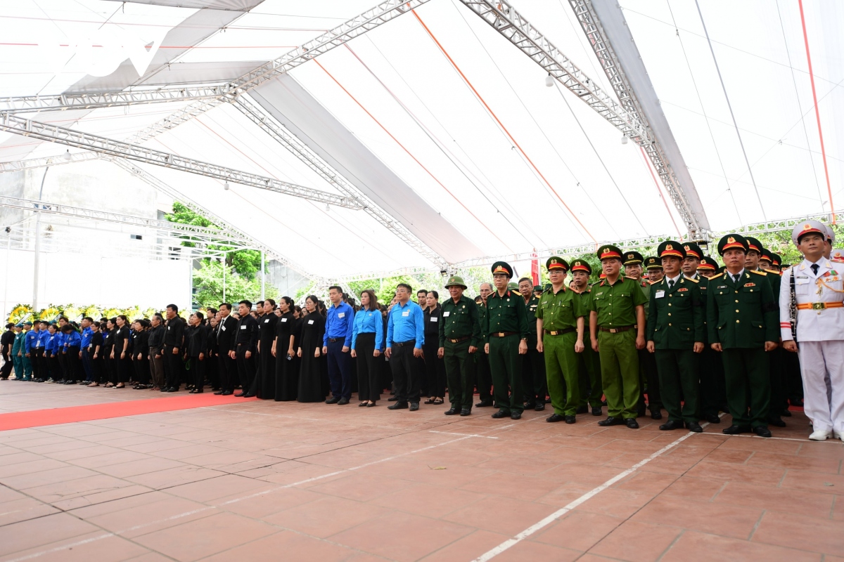 Trực tiếp: Lễ an táng Tổng Bí thư Nguyễn Phú Trọng- Ảnh 41.