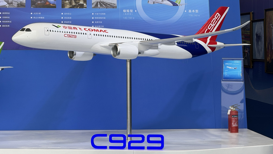 Trung Quốc thách thức sự độc quyền của Airbus và Boeing- Ảnh 2.