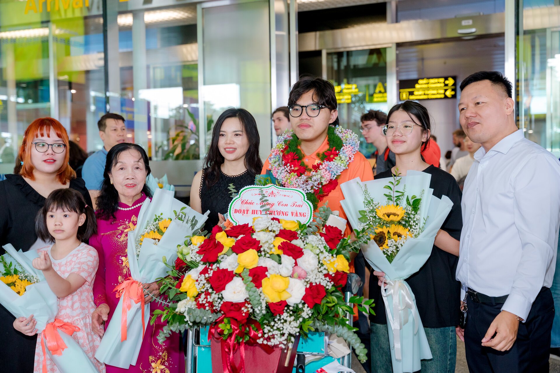 Nam sinh lớp 12 lập cú đúp huy chương Olympic Sinh học quốc tế- Ảnh 4.