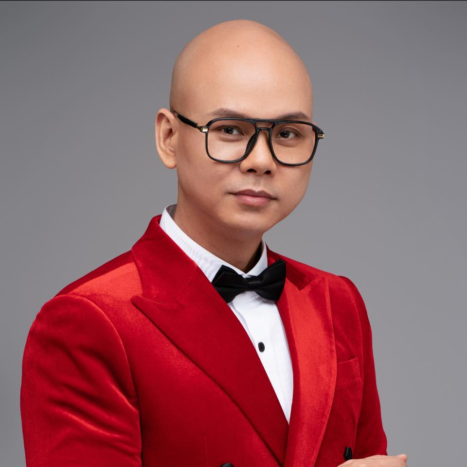 photo-1719977561935 photo-1719977561935