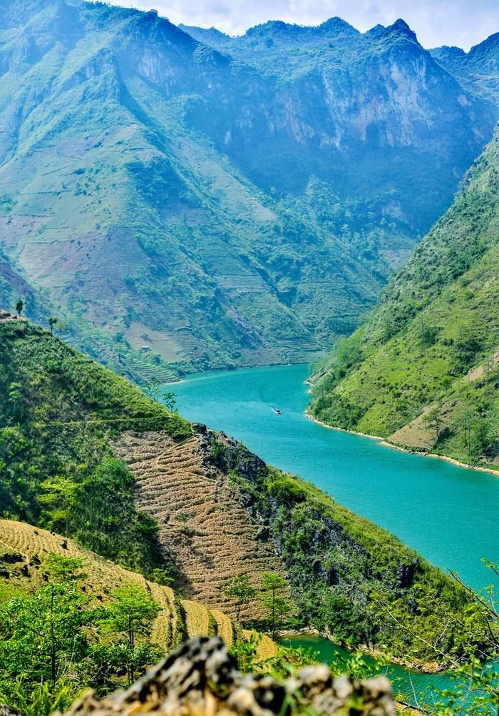 Một tỉnh cách Hà Nội hơn 300km được ví như "nàng thơ Tây Bắc", khiến cả châu Á "phải lòng": Đây là những điểm đến không thể bỏ qua- Ảnh 2.