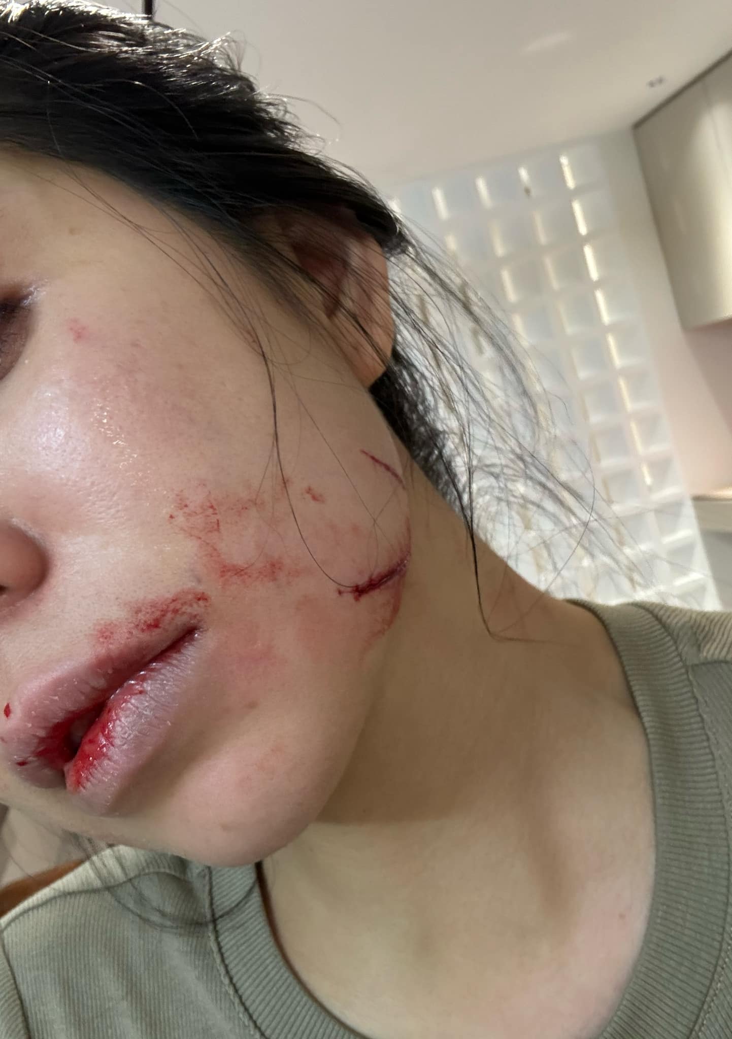 Hằng Du Mục chia sẻ về cách phụ nữ yêu mình: Hằng Du Mục chia sẻ về cách phụ nữ yêu mình: