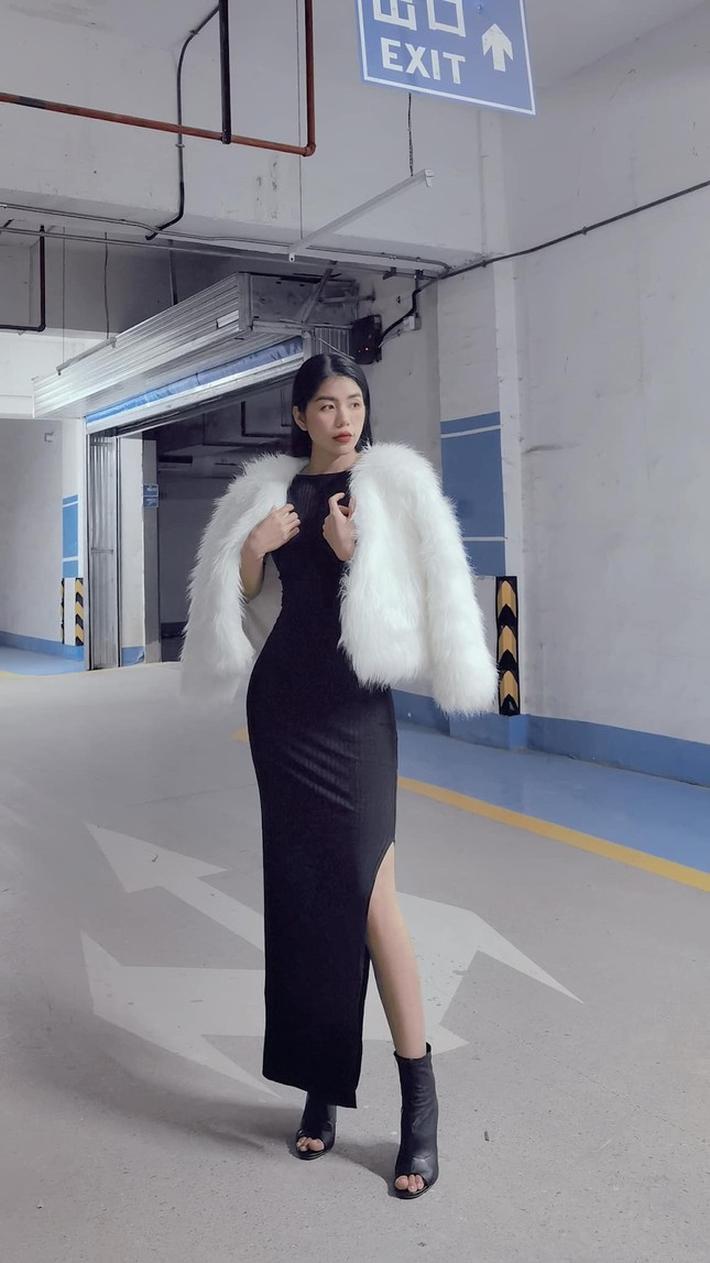 Hằng Du Mục chia sẻ về cách phụ nữ yêu mình: Hằng Du Mục chia sẻ về cách phụ nữ yêu mình: