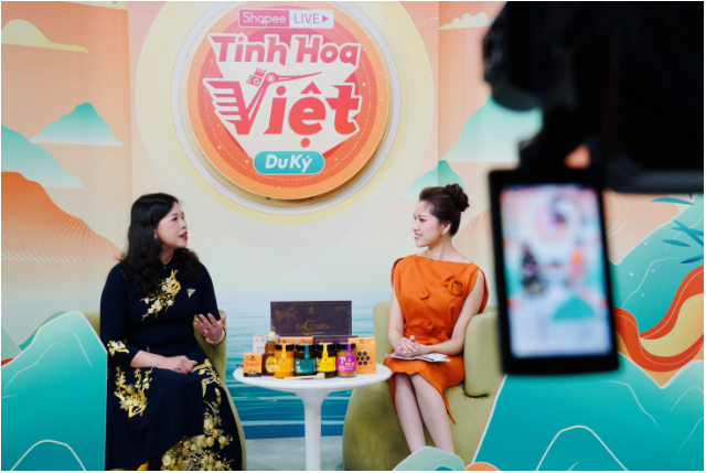 Livestream Tinh Hoa Việt Du Ký: Điểm chạm sáng tạo kết nối người xem với văn hóa bản địa- Ảnh 2.