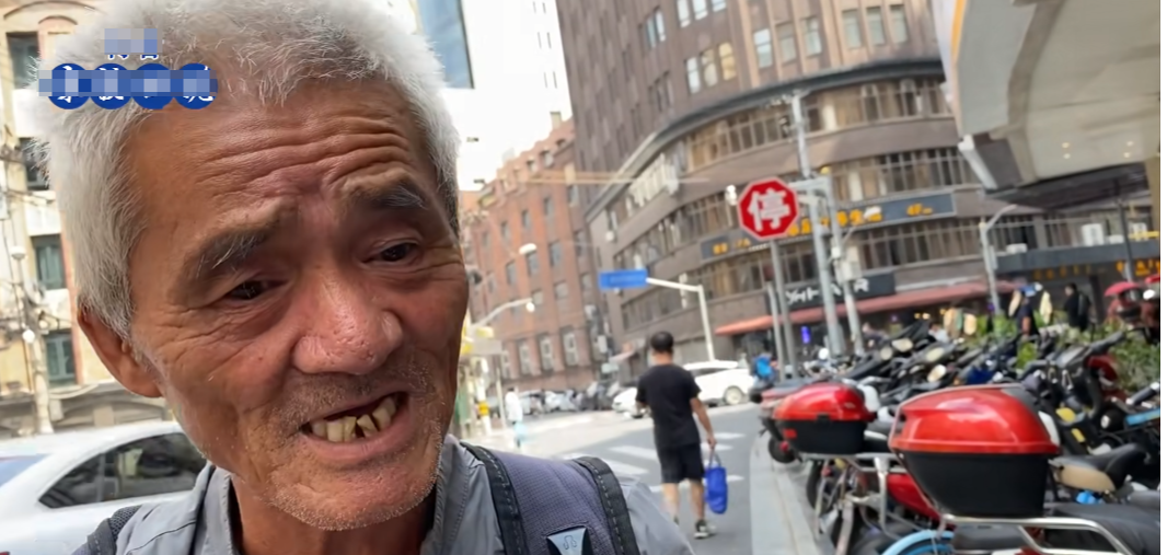 photo-1723621893575 photo-1723621893575