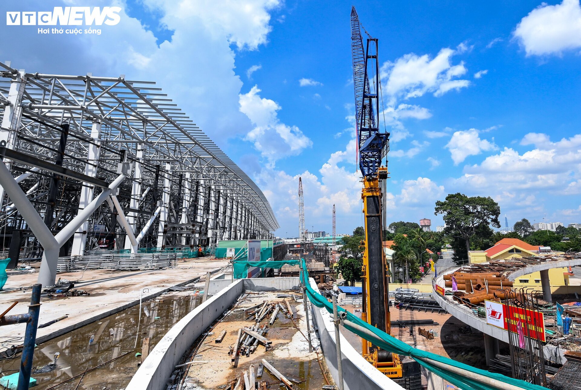 Bên trong đại công trường Nhà ga T3 hơn 10.000 tỷ đồng ở Tân Sơn Nhất- Ảnh 13. Bên trong đại công trường Nhà ga T3 hơn 10.000 tỷ đồng ở Tân Sơn Nhất- Ảnh 13.