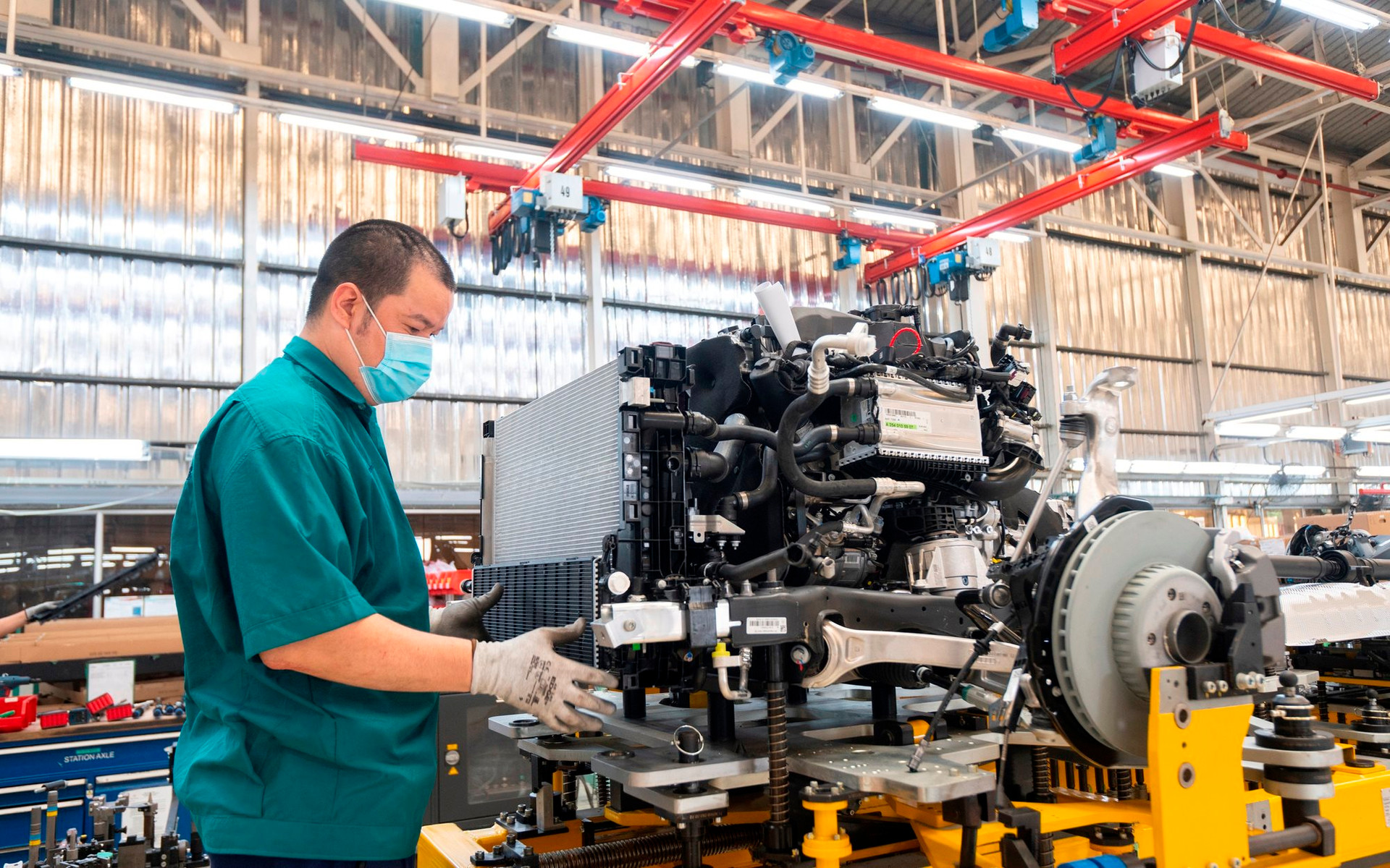 DN lắp xe sang duy nhất ở Việt Nam bị vướng mắc gia hạn giấy phép': Doanh thu 10.000 tỷ, lợi nhuận hơn 1.000 tỷ/năm, biến động lạ trong 2023- Ảnh 1.