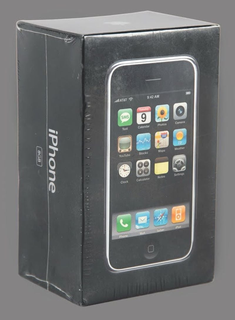 Máy tính Apple cũ “trần như nhộng” được bán giá 7,5 tỷ?- Ảnh 3. Máy tính Apple cũ “trần như nhộng” được bán giá 7,5 tỷ?- Ảnh 3.