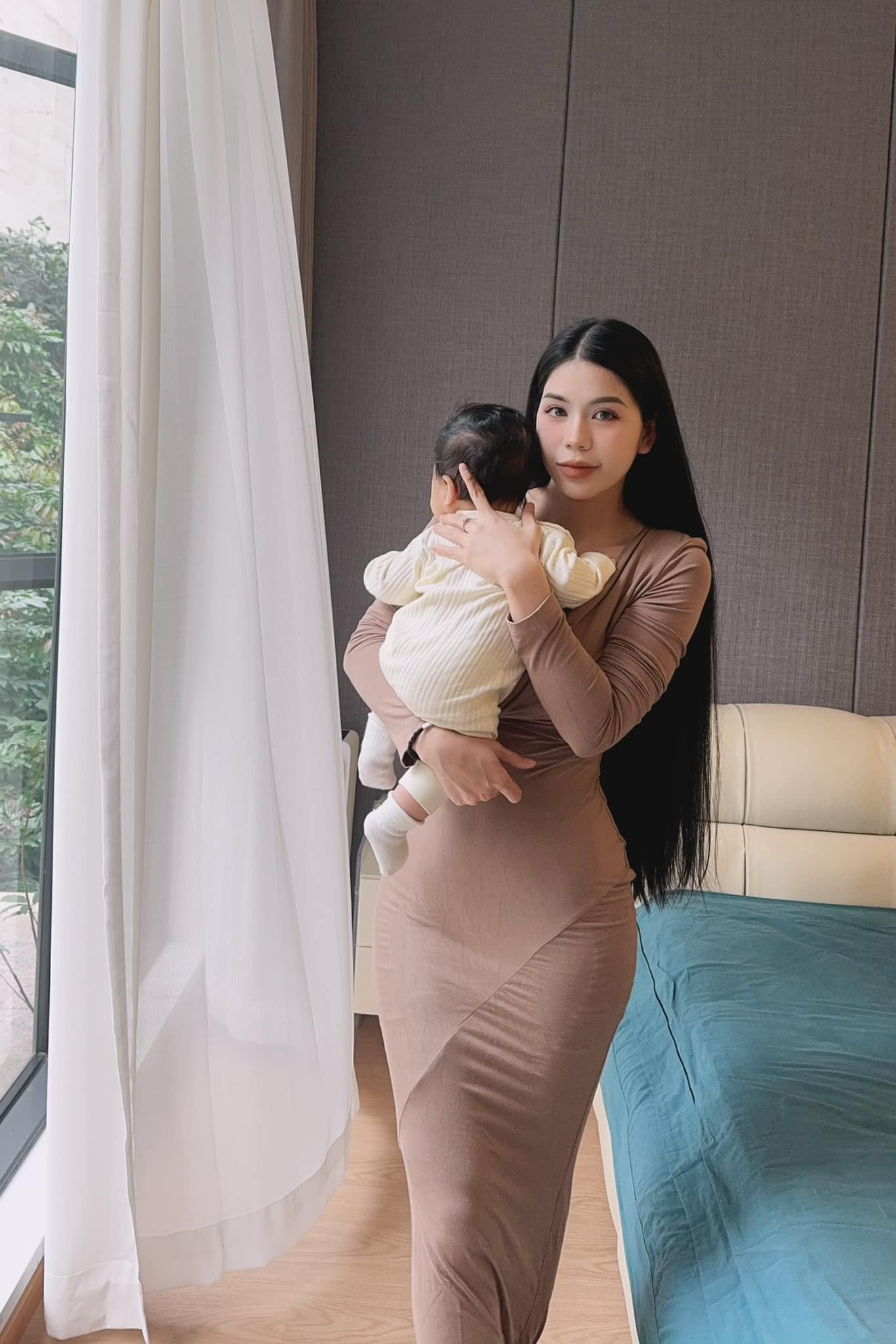 2 việc Hằng Du Mục sẽ làm sau khi ly hôn Tôn Bằng- Ảnh 5. 2 việc Hằng Du Mục sẽ làm sau khi ly hôn Tôn Bằng- Ảnh 5.