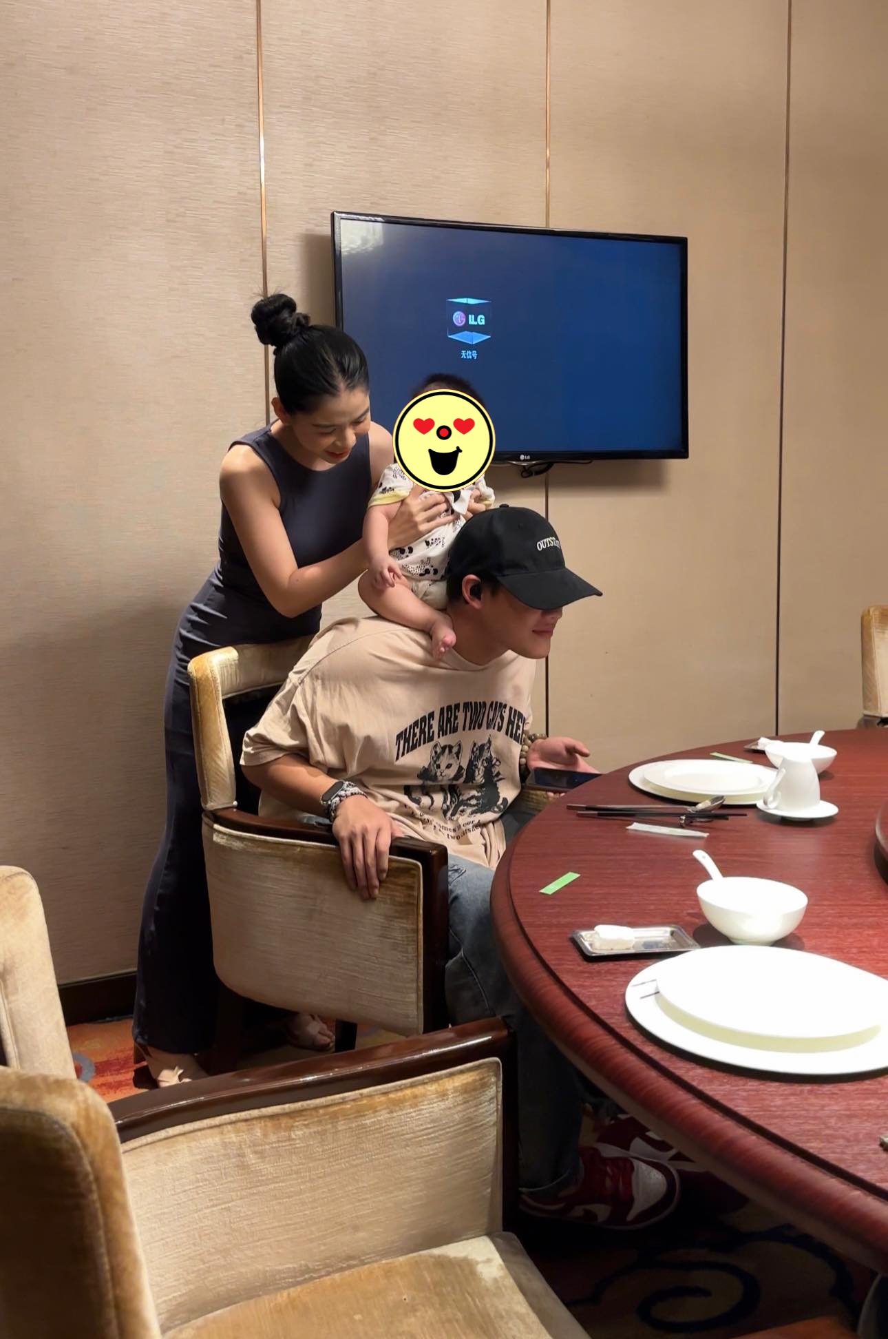 2 việc Hằng Du Mục sẽ làm sau khi ly hôn Tôn Bằng- Ảnh 1. 2 việc Hằng Du Mục sẽ làm sau khi ly hôn Tôn Bằng- Ảnh 1.