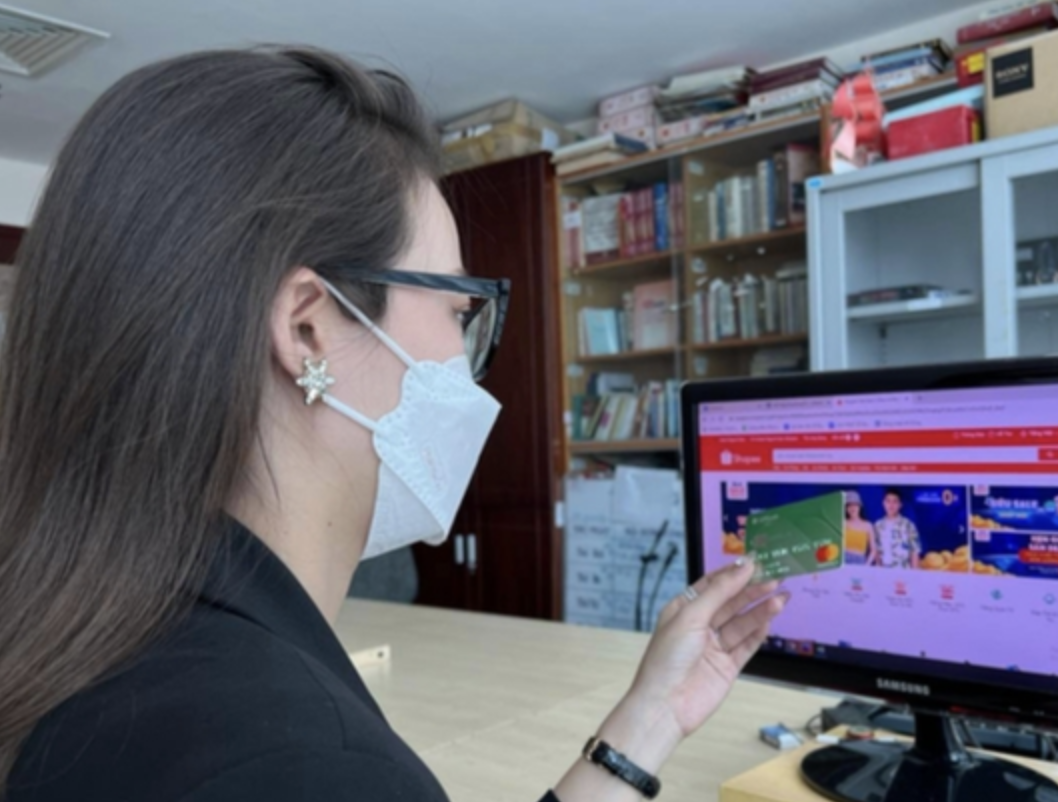 Công an TP HCM thông tin các chiêu lừa nhắm vào doanh nghiệp lớn- Ảnh 1. Công an TP HCM thông tin các chiêu lừa nhắm vào doanh nghiệp lớn- Ảnh 1.