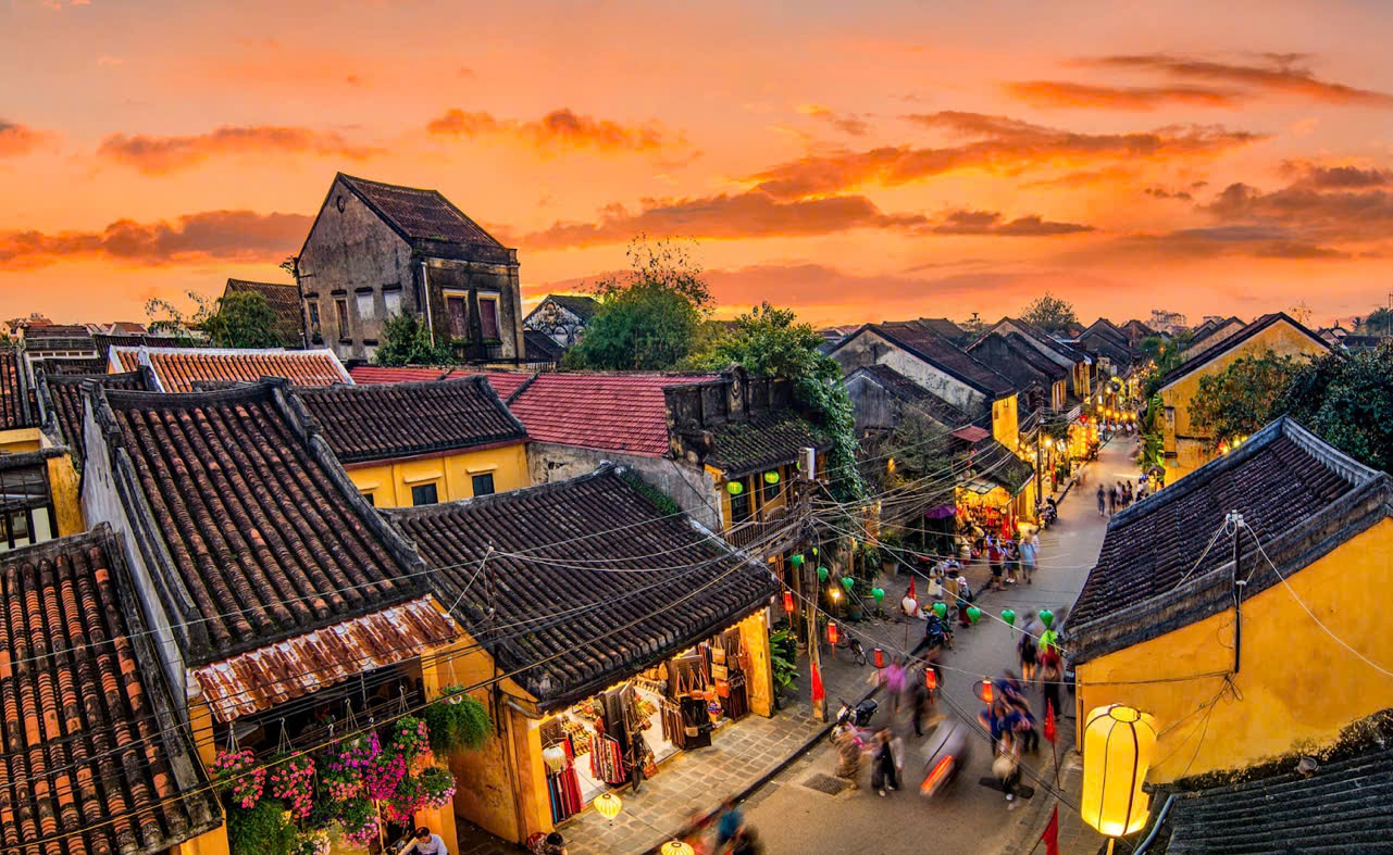 Việt Nam có 1 địa danh nổi tiếng được Tạp chí Mỹ vinh danh là điểm đến an toàn nhất thế giới khi du lịch 1 mình: Toàn điểm check in triệu view, hút hơn 2,3 triệu lượt khách từ đầu năm- Ảnh 1. Việt Nam có 1 địa danh nổi tiếng được Tạp chí Mỹ vinh danh là điểm đến an toàn nhất thế giới khi du lịch 1 mình: Toàn điểm check in triệu view, hút hơn 2,3 triệu lượt khách từ đầu năm- Ảnh 1.