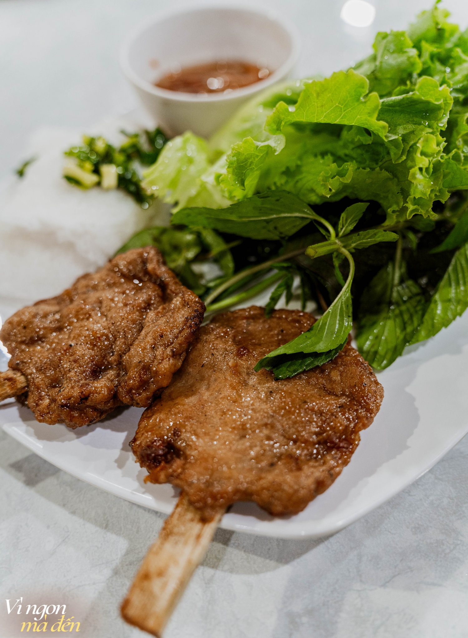 Quán lẩu tôm càng hơn 30 năm tuổi nằm khuất trong hẻm sâu nhưng lúc nào cũng đông khách, nhiều gia đình không ngại vượt hàng chục km tới ăn- Ảnh 10. Quán lẩu tôm càng hơn 30 năm tuổi nằm khuất trong hẻm sâu nhưng lúc nào cũng đông khách, nhiều gia đình không ngại vượt hàng chục km tới ăn- Ảnh 10.